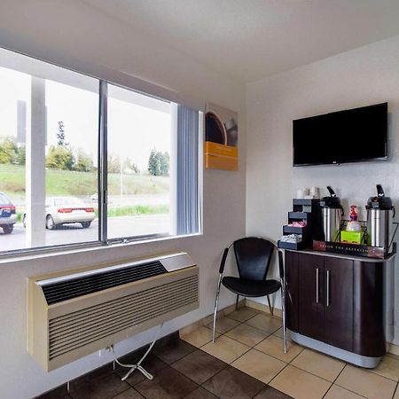 Motel 6-Kelso, Wa - Mt. St. Helens Esterno foto