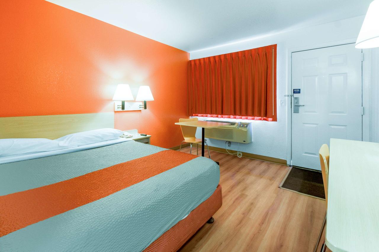 Motel 6-Kelso, Wa - Mt. St. Helens Esterno foto