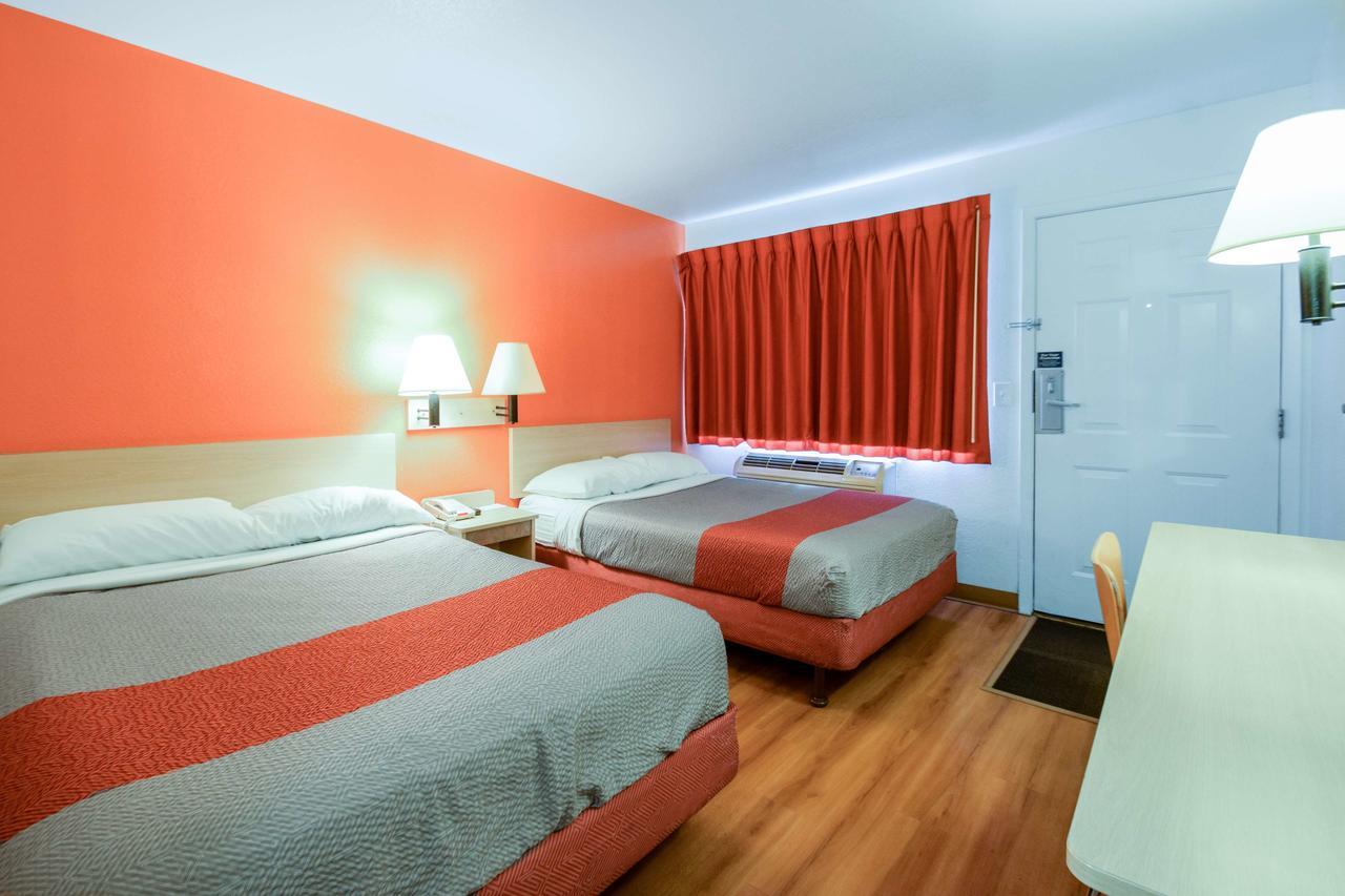 Motel 6-Kelso, Wa - Mt. St. Helens Esterno foto