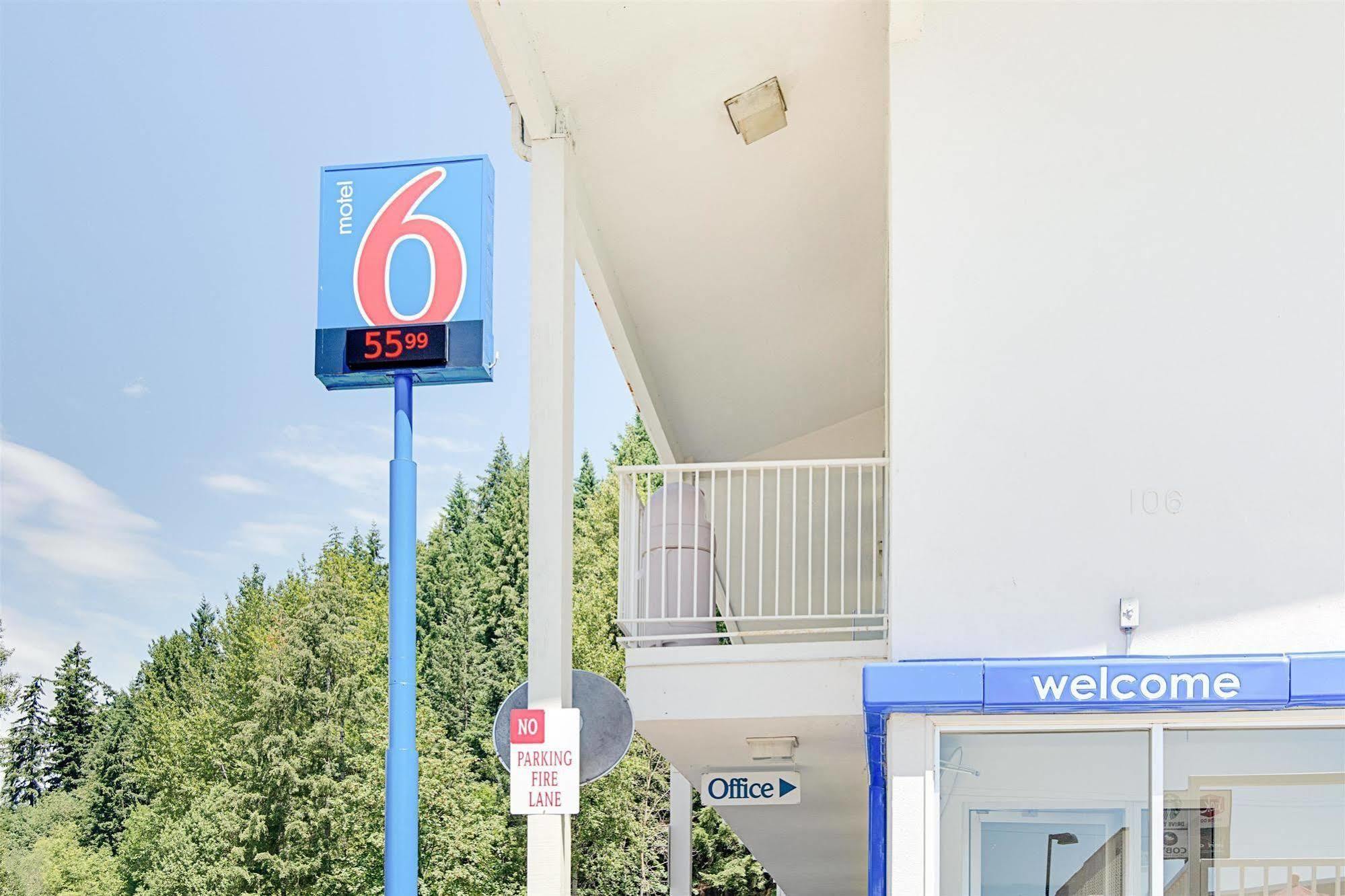 Motel 6-Kelso, Wa - Mt. St. Helens Esterno foto