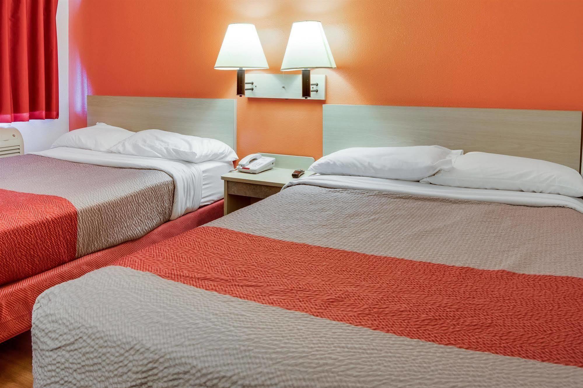 Motel 6-Kelso, Wa - Mt. St. Helens Esterno foto